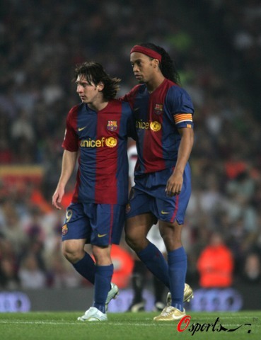 湖人送出八 湖人送出八