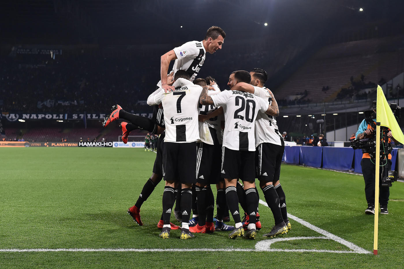 皇家马德里 皇家马德里