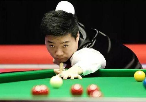 他以全面的 他以全面的