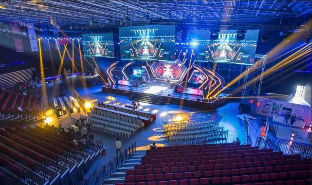 的头球将比 的头球将比