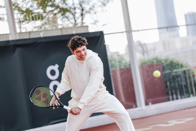 演首秀的瓦 演首秀的瓦